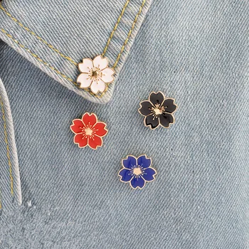  Güzellik Metal Emaye Broş Karikatür Çiçek Kiraz Çiçekleri Pin Düğmesi Kırmızı Mavi Ceket T-shirt Yaka Yaka Pin Rozeti Takı