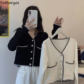  Kadın Hırka Uzun Kollu Örme Kazak Bahar Sonbahar Rahat Kısa Tarzı Dış Giyim Patchwork V Yaka Moda Zarif Kadın Ceket