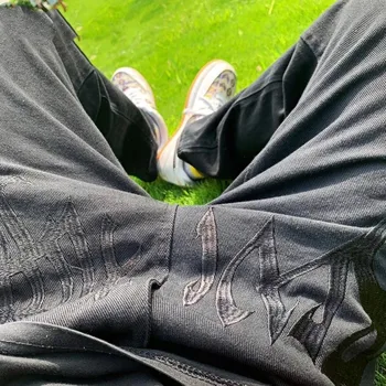  Y2K Emo erkek Moda Siyah Streetwear İşlemeli Low Rise günlük kot Pantolon Düz Hip Hop Alt Kot Pantolon Erkek Giysileri