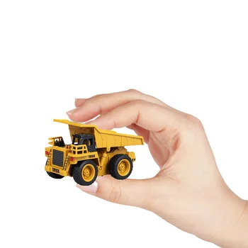  Mini rc inşaat kamyonu 8028 Mühendislik Vinç Traktör Ekskavatör Buldozer Model Oyuncak Araç Taşınabilir oyuncak kamyonlar çocuklar için