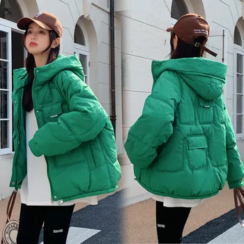  Avrupa İstasyonu 2023 Kış Yeni Küçük pamuklu giysiler kadın Kapşonlu Ekmek Giysileri Moda Sıcak Ceket Kore Versiyonu Gelgit