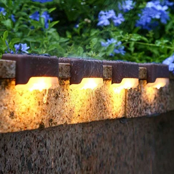  4 adet LED güneş ışıkları adım bahçe korkuluğu teras çit duvar lambaları bahçe dekorasyon güneş enerjisi ışık su geçirmez açık hava aydınlatması